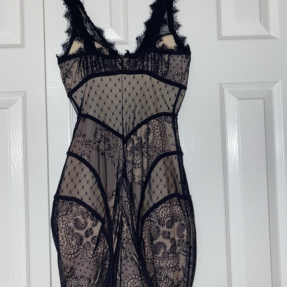 Bebe Eyelash Lace Bodycon Dress Small V-neck - Picture 8 of 10